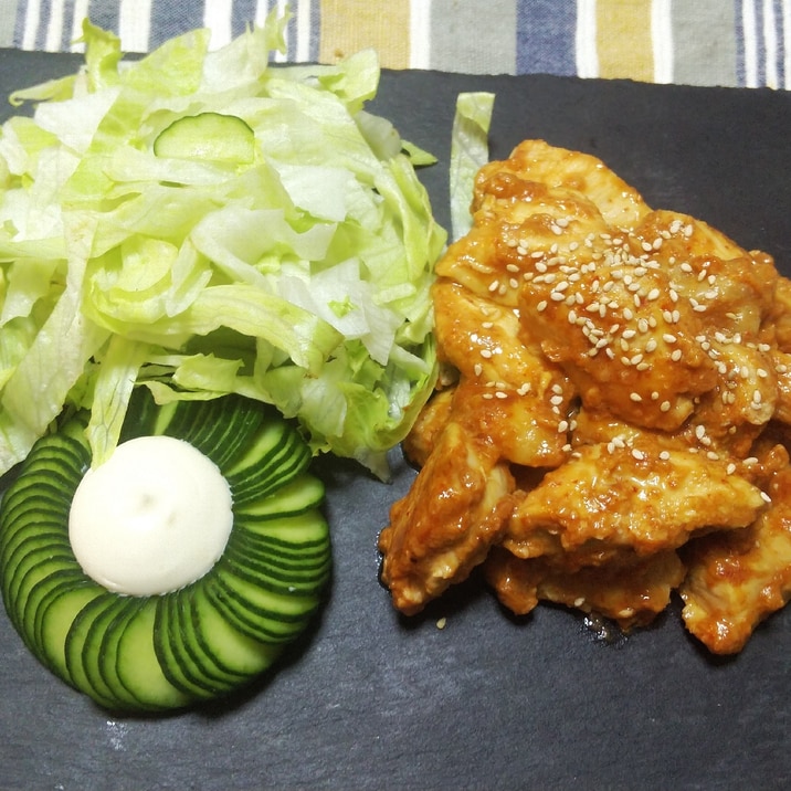 簡単ジューシー！鶏むね肉の甘酒ヤンニョムチキン！